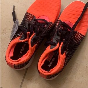 NWT Reebok NanoWeb- size 6.5